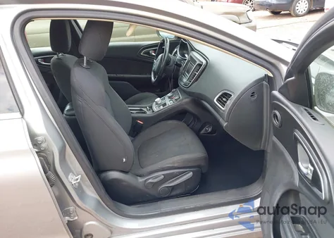 2016 Chrysler 200 Limited z USA, uszkodzony, nr VIN 1C3CCCAB2GN136508